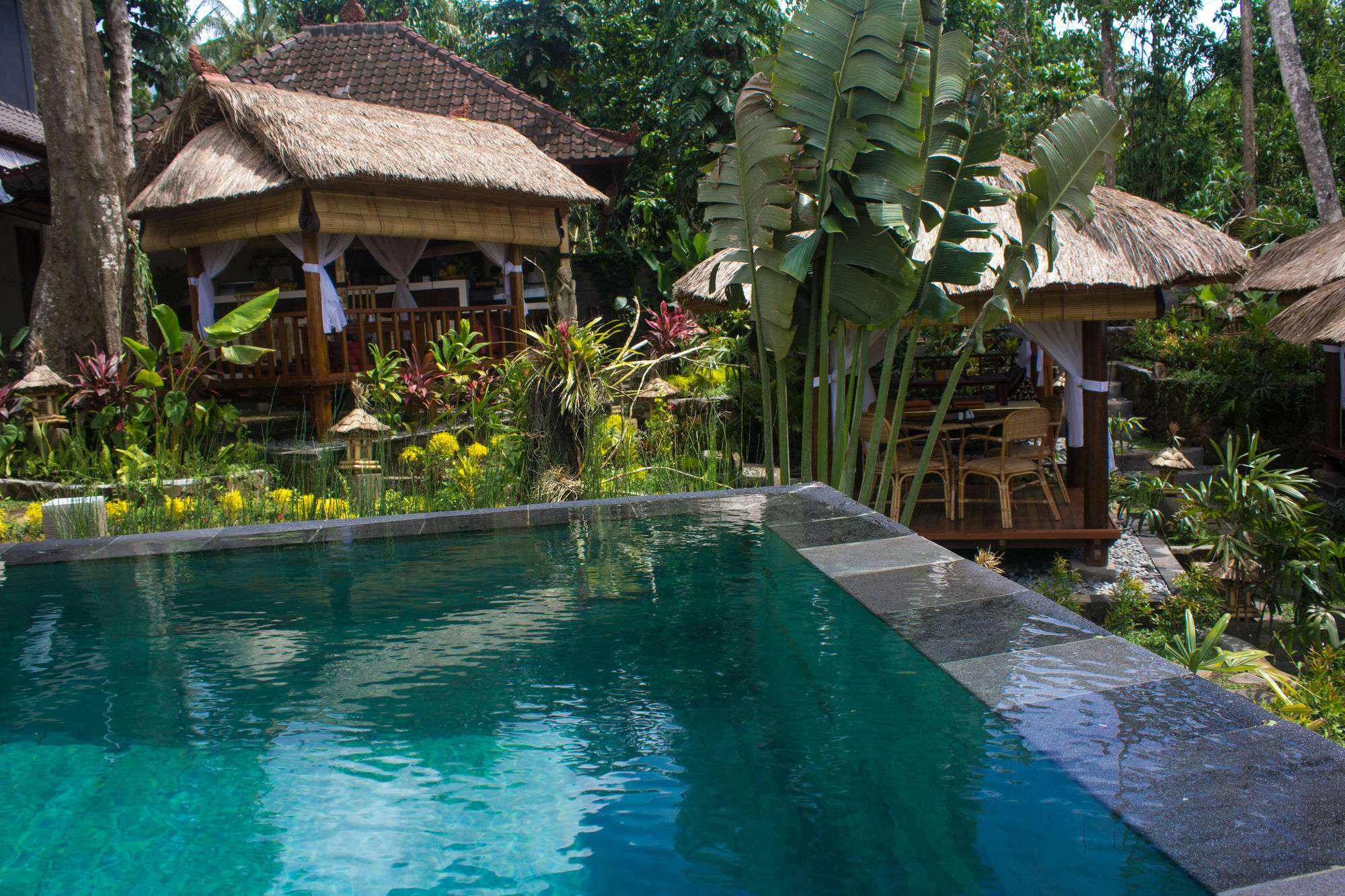 Liyer House Hotel Lodtunduh Luaran gambar