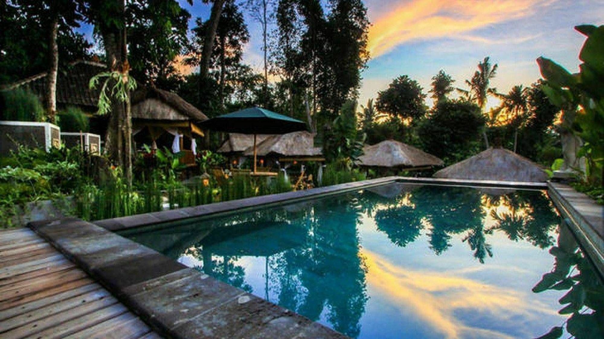 Liyer House Hotel Lodtunduh Luaran gambar